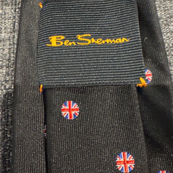 Ben Sherman tie - Picture 3 of 3